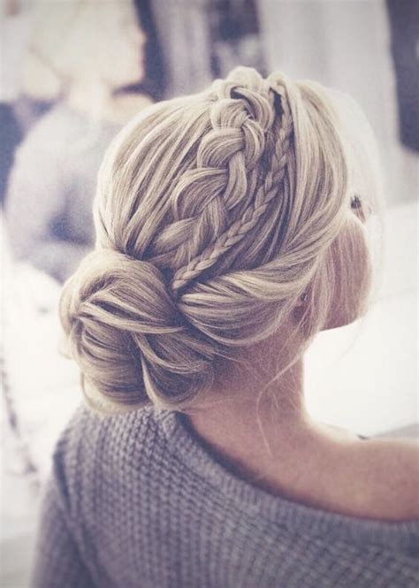 34 Beautiful Braided Wedding Hairstyles For The Modern Bride Tania