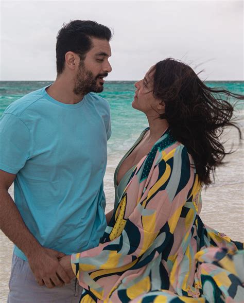 Neha Dhupia Gives Flying Kiss To Husband Angad Bedi See Photos