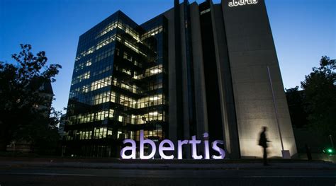 Abertis Reorders Its Shareholders Debt Through Its Dividend Policy