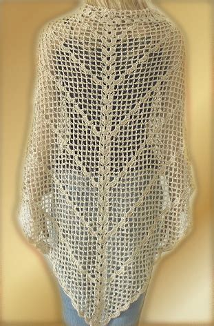 Strategically placed slipped stitches help create the fluttering butterfly wings i recently shared the caterpillar knit stitch pattern, so now it's time for butterflies! CROCHET BUTTERFLY SHAWL FREE PATTERN - Crochet Patterns