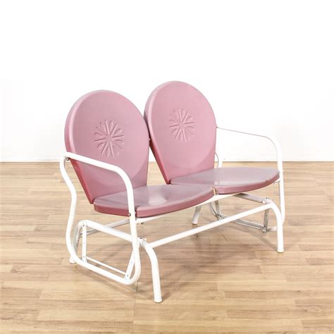 Retro Pink Metal Outdoor Double Lawn Glider Chair