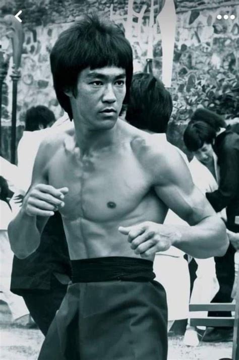 Pin By Alex Menschig On Bruce Lee Bruce Lee Photos Bruce Lee Martial Arts Bruce Lee