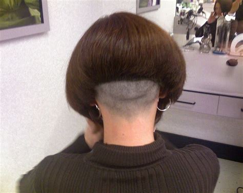 Pin by hairabout on bobs, undercuts & napes short bob haircuts, short. Shaved nape, angled bob | Xtreme napes! | Pinterest ...