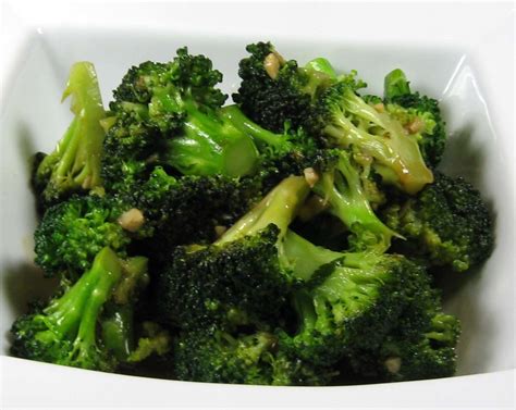 Broccoli With Garlic Sauce Recipe