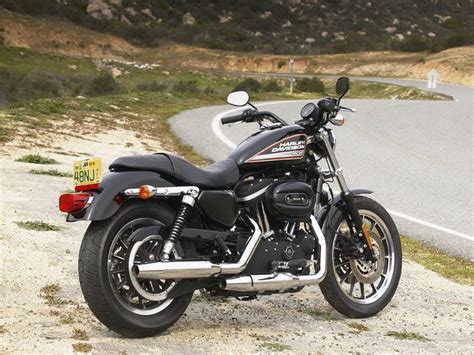 Veja aqui todos os detalhes da 883 roadster 2014 da harley davidson, uma excelente moto. Harley-Davidson XL 883 Sportster Roadster 2014 - Galerie ...