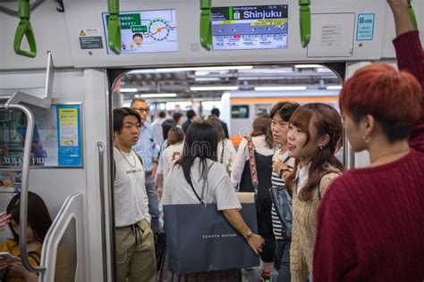 Busy Japanese Subway In Tokyo Editorial Photo Image Of Transit Japan