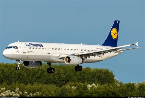 D Aisq Lufthansa Airbus A321 231 Photo By Daniel Nagy Id 784607