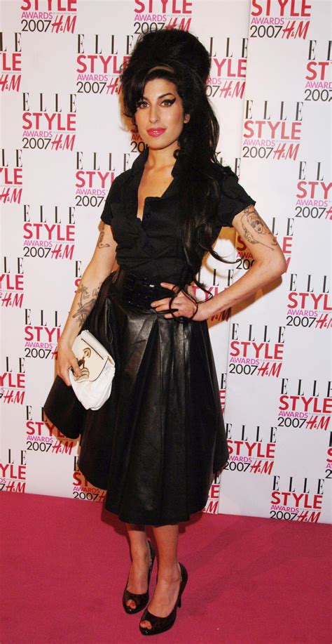 Neil Patrick Harris apologizes for Amy Winehouse corpse dish