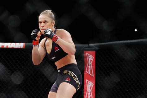 Ronda Rousey Every Day People Tell Me To Fight Again But Its No Longer A Priority In My