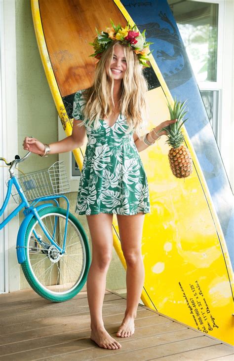 Nothing Beats Summer At The Beach In Show Me Your Mumu Spruce Up Your Summer Ward Vestidos