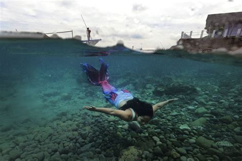 Photo Gallery Fin Tastic Growing Mermaiding Subculture Makes A Splash Multimedia Ahram