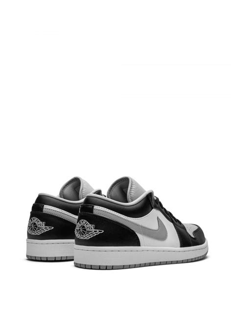 Nike Air Jordan 1 Low Greyblack — Купить кроссовки Nike в интернет