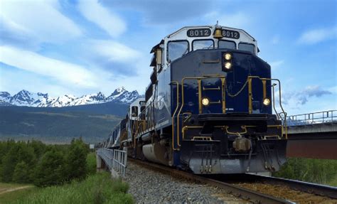Here Are Five Of The Most Beautiful Train Rides You Can Take In North