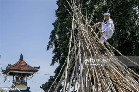 Mekotek Ritual In Bali Photos And Premium High Res Pictures Getty Images