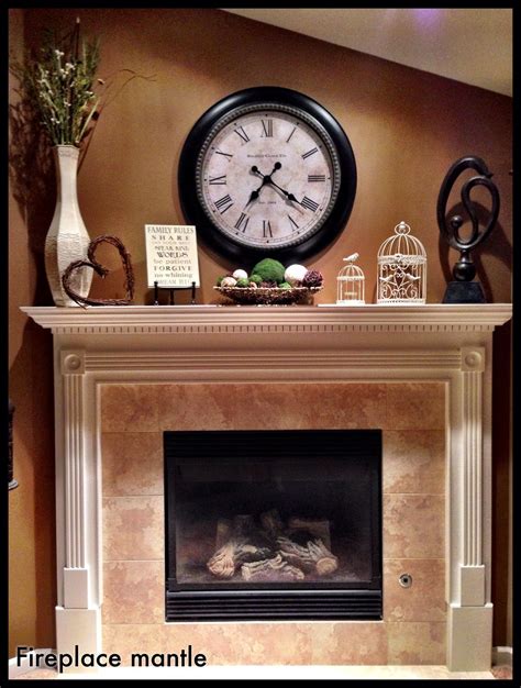 Beautify Your Home With These Mantel Clock Decorating Ideas