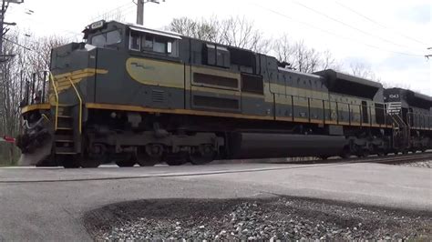 Ns 1068 Erie Heritage Unit Leading Ns 22k East Railfanning Perry Ohio