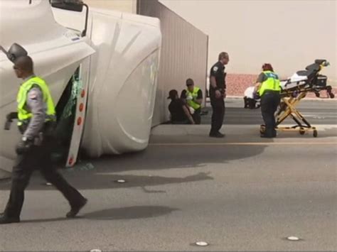 Raw Fierce Winds Tear Through Las Vegas Youtube