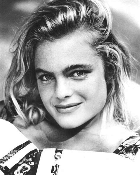 Erika Eleniak Erika Eleniak Pin Up