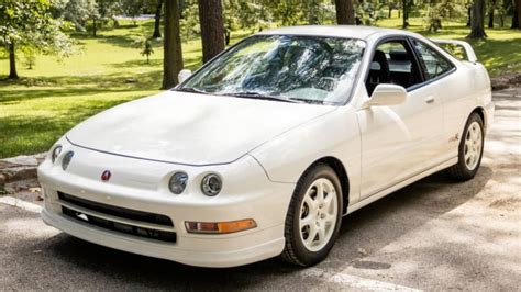 A 1997 Acura Integra Type R Just Sold For 82000 Autoblog