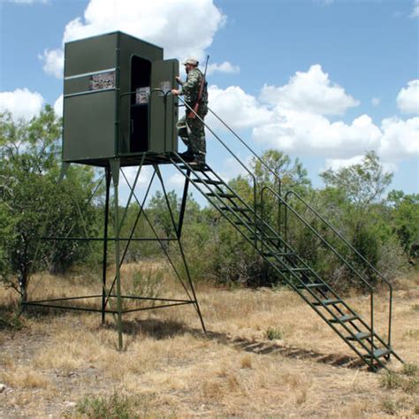 Fddb10 Xtreme Deer Stand Single 4 X 4 With Full Door And 10 Foot