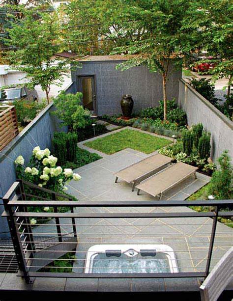 Virtually every plant in it can be put on your plate or in a vase. Small backyard landscaping ideas to create a special corner at home - TopsDecor.com