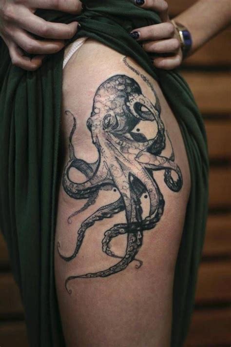 Sketchy Octopus Tattoo On The Left Side Of The Hip Tattoo