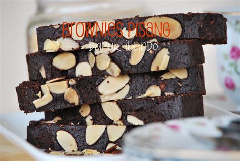 Satukan tepung + serbuk koko dan ayak ke dalam adunan coklat 5. dapur ibundo: Brownies Pisang