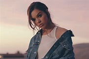 Hailee Steinfeld premieres music video for 'Let Me Go' | Radioandmusic.com