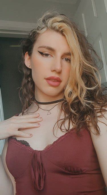 tw pornstars izzy💫1 5 🏳️‍⚧️ trans onlyfans 3 manyvids🏳️‍⚧️ the latest pictures and videos
