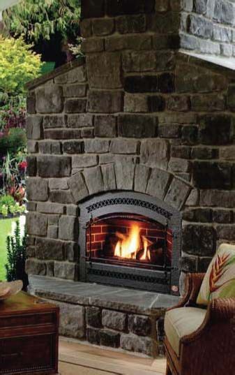 Eldorado Stone Cobblestone Coal Canyon Fireplace Mantel Surrounds