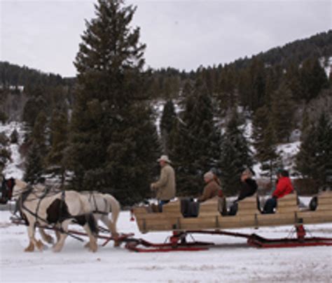 The 320 Guest Ranch Celebrates Winter In Montana With New Packages