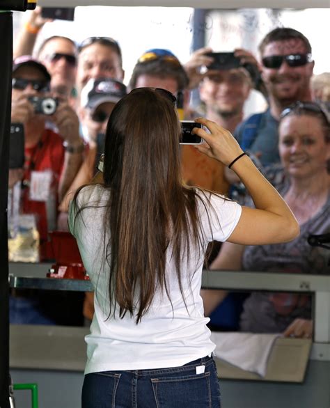 Danica Patrick Brings New Eyes To Nascar Daytona 500 Ctv News