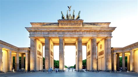 Which rebate you'll get on what sights/attractions. Pullman Hotel: Berlin City Guide - Germany