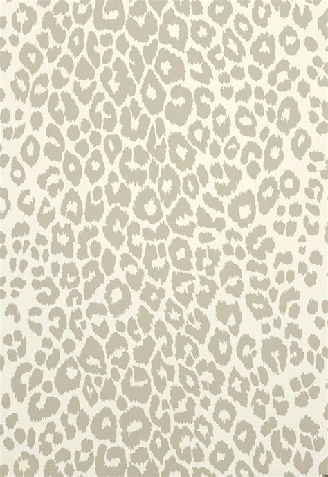 Schumacher Iconic Leopard Wallcovering In Graphite 5007012
