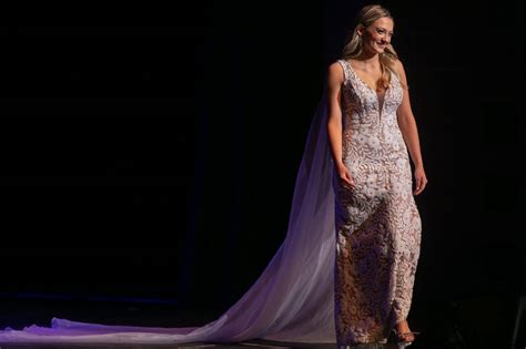 Watch Miss Michigan Crowning Moment See Top Photos From Pageants Final Night Mlive Com