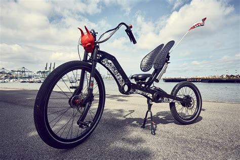 This Electric Chopper Bike Has An Aggressive Style But A Laid Back Ride