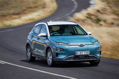 Dimensions overall length (mm) overall width (mm) (excluding door mirrors / including door mirrors) wheelbase (mm). 2019 Hyundai Kona Electric Review | Practical Motoring