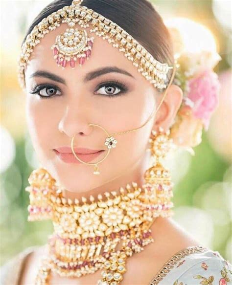 Bride Indiangoldjewelry Bridal Fashion Jewelry Bridal Jewellery Indian Bridal Jewelry