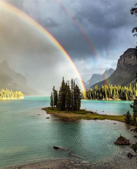 Rainbow Was Seen Over Jasper In Alberta Canada Vacances Canada