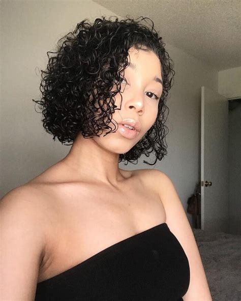 23 Best Curly Hairstyles For Black Women To Enhance Beauty