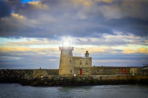 1280x1024 Wallpaper White Concrete Lighthouse Peakpx