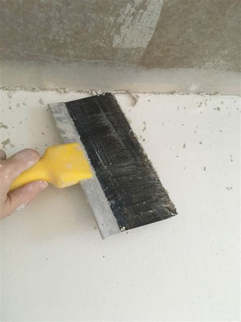 Removing a popcorn ceiling while keeping the mess to a minimum is a fairly simple diy project if you follow the steps below. HOW TO GET RID OF POPCORN CEILINGS • Grand Little Place