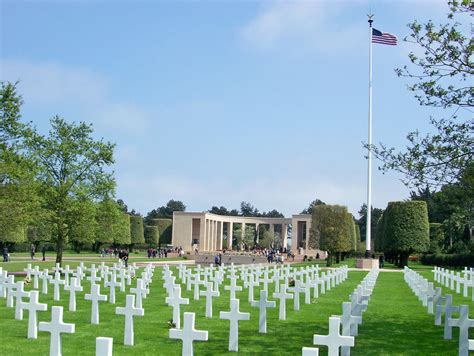 American Cemetery At Normandy American Cemetery Normandy France Time Capsule Wwii Places Ive