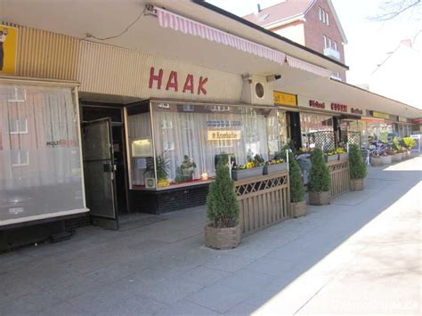 By the way, our bar can also be rented exclusively for business events. HAAK Bar, Kneipe, Sky Sportsbar in 22049 Hamburg