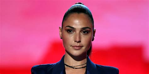 Gal Gadot Speaks Out After Deadly Israeli Airstrikes Across Gaza Gal