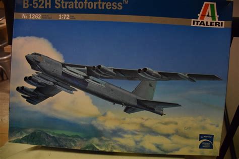 Italeri Aircraft 172 B52h Stratofortress Bomber Kit Images And Photos