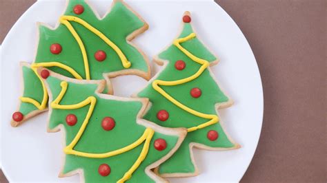 Find over 100+ of the best free christmas cookies images. How to Decorate Christmas Sugar Cookies - YouTube