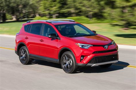 Used 2018 Toyota Rav4 For Sale Pricing And Features Edmunds