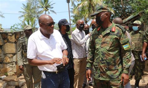 Mozambique Intelligence Boss Visits Rwandan Troops In Cabo Delgado Rwanda