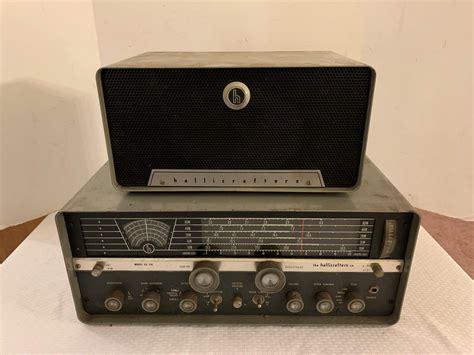 Lot 42 Vintage Hallicrafters Co Model Sx 110 Shortwave And Ham